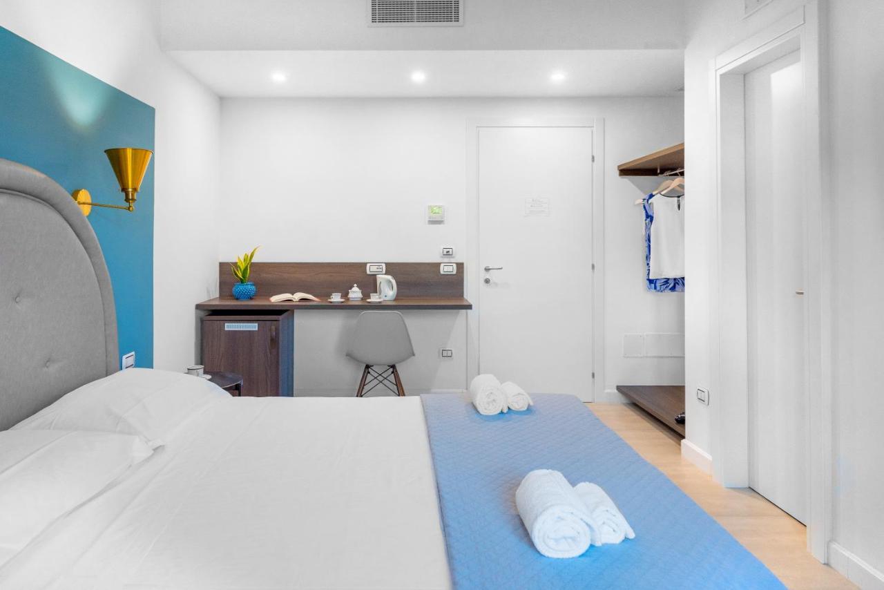 Mako Sorrento Suites Eksteriør bilde