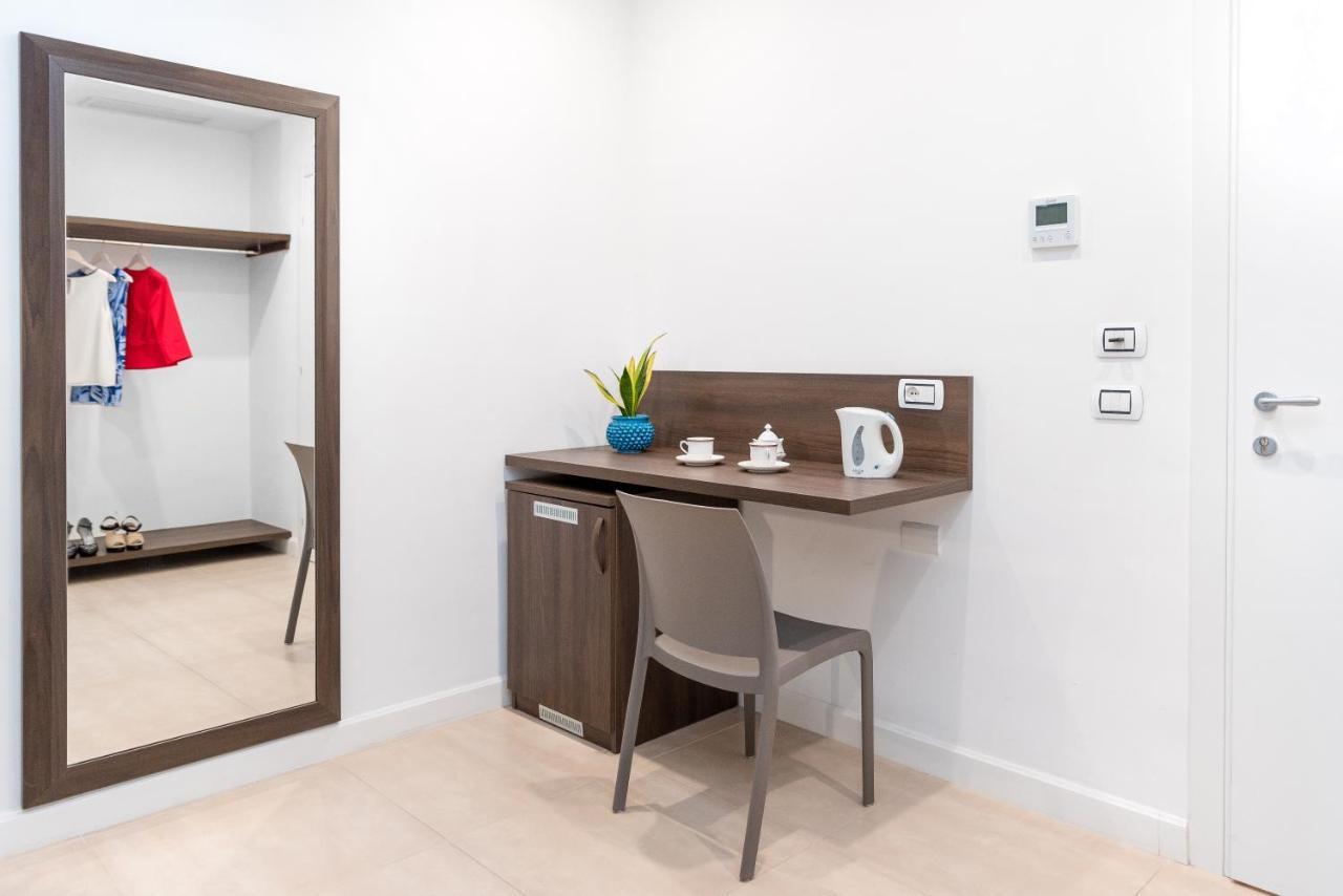 Mako Sorrento Suites Eksteriør bilde