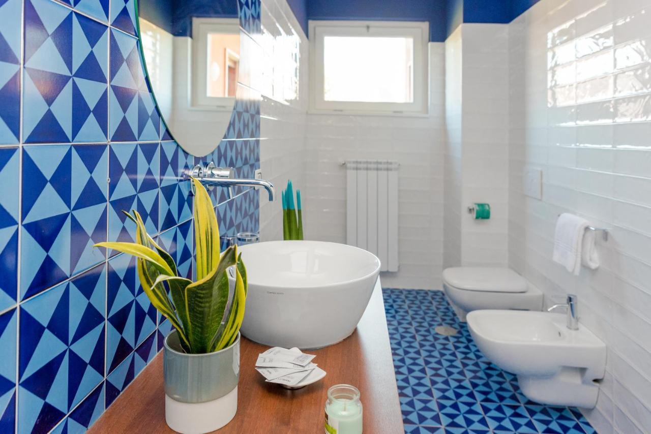Mako Sorrento Suites Eksteriør bilde
